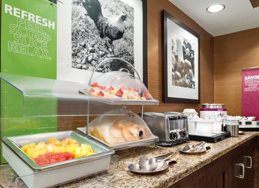 Buffet Photo