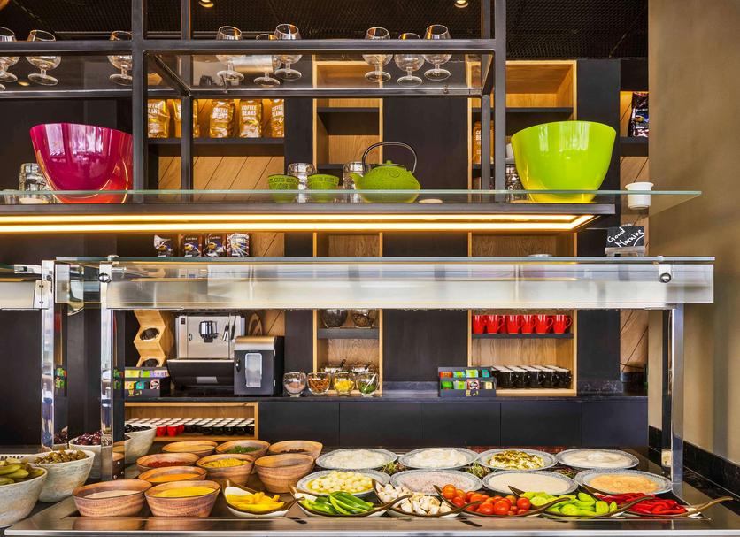 Restaurant Photo