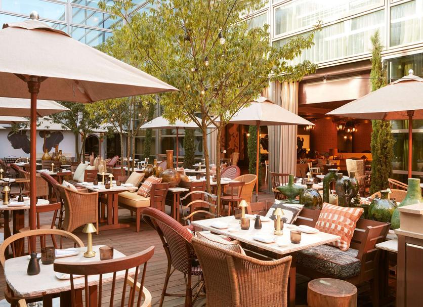 Restaurant Photo