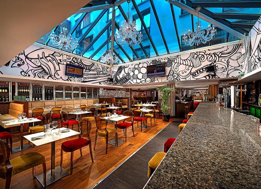 Restaurant Photo
