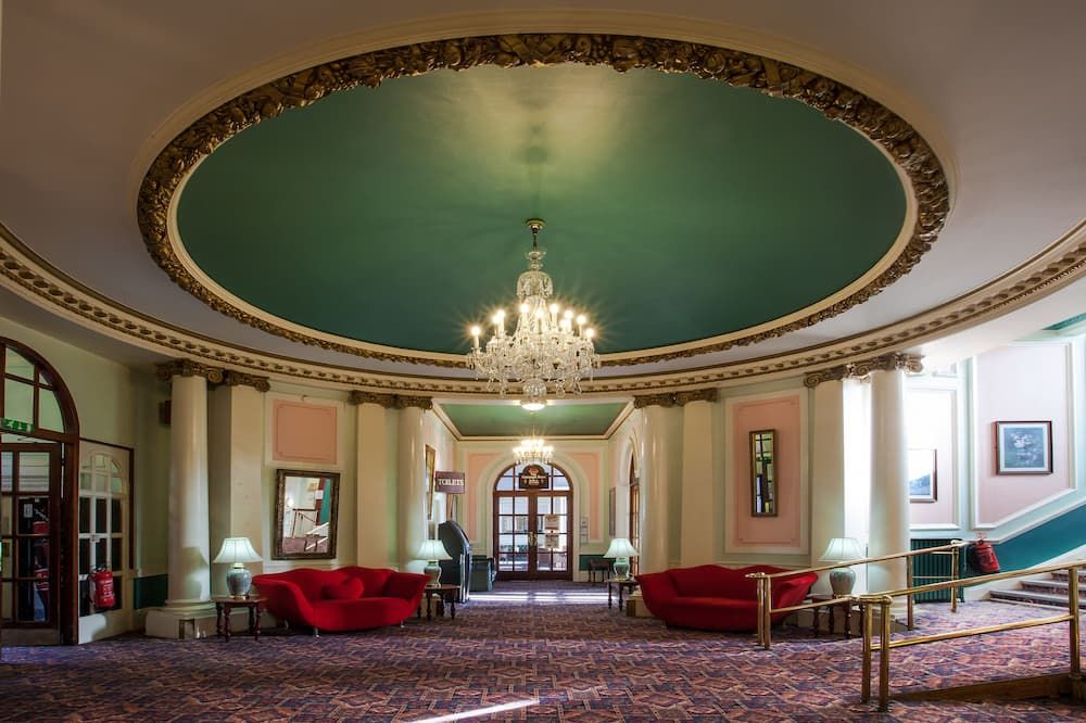 Salon