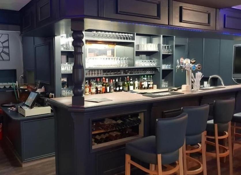 Bar Photo