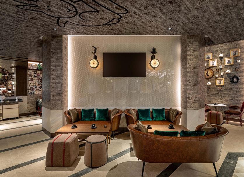 Bar Photo