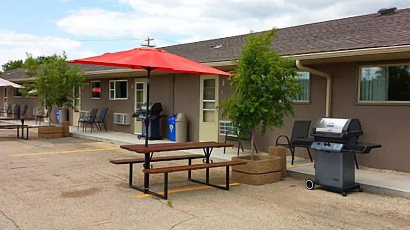 Prairie Mountain Inn