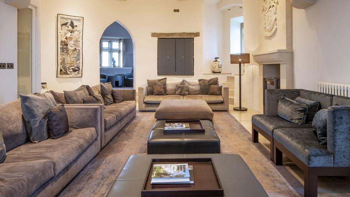 Roch Castle Hotel