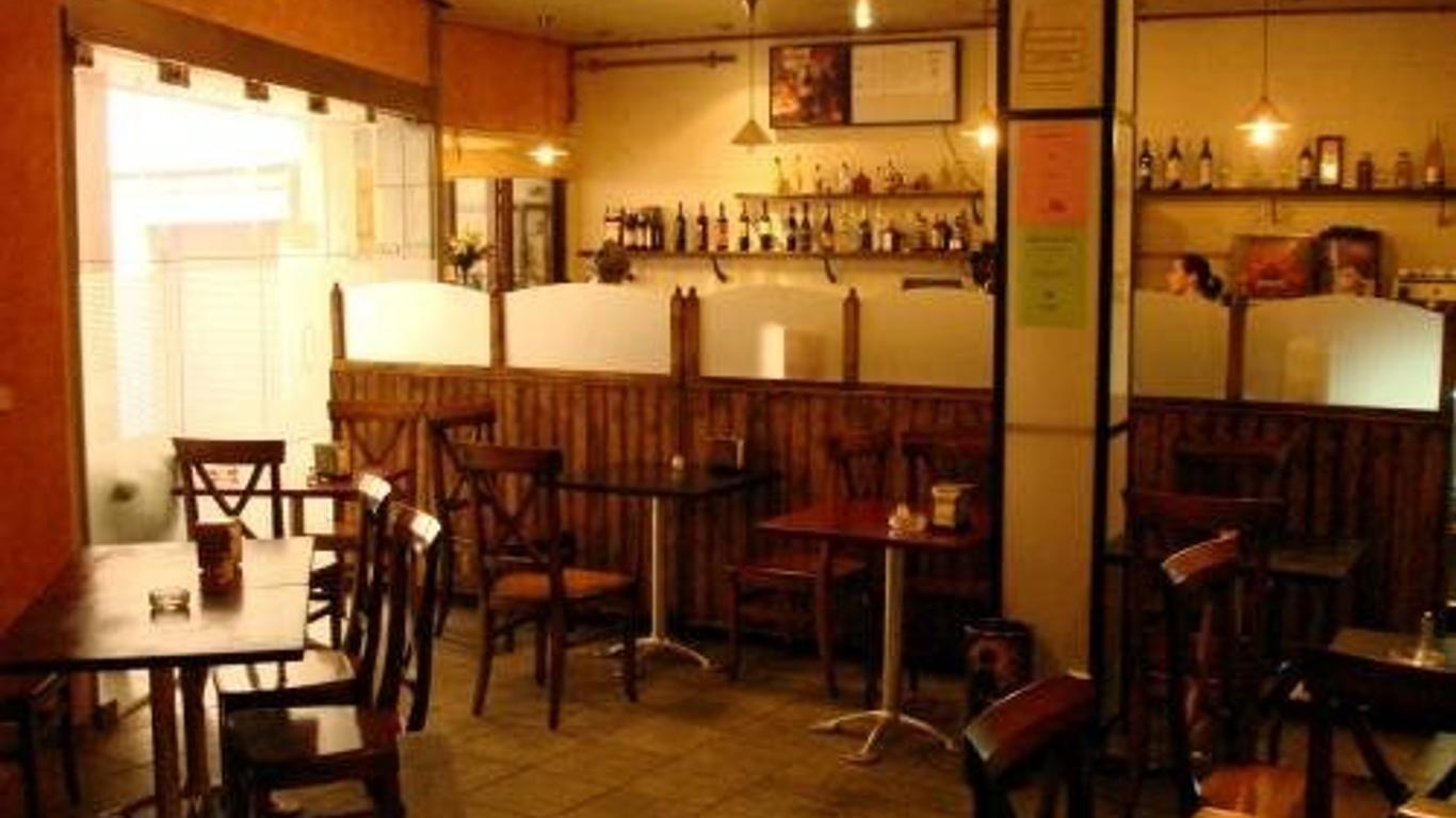 Hostal La Campana