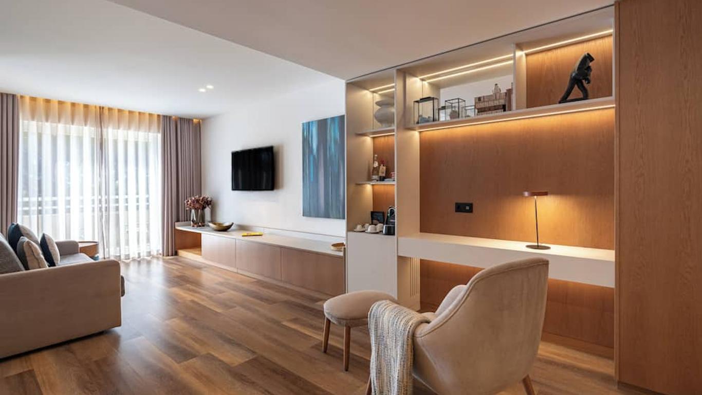 Onyria Quinta da Marinha Hotel