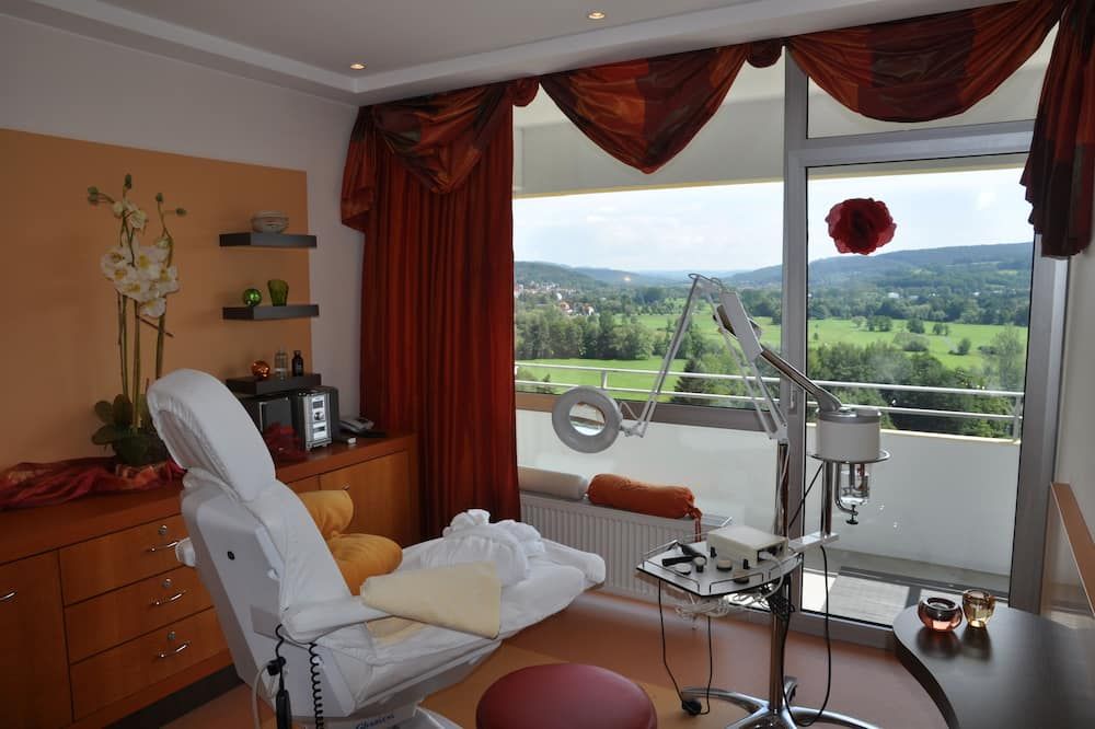 Salon