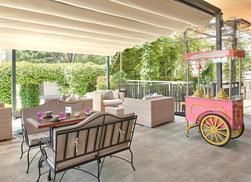 Patio Photo