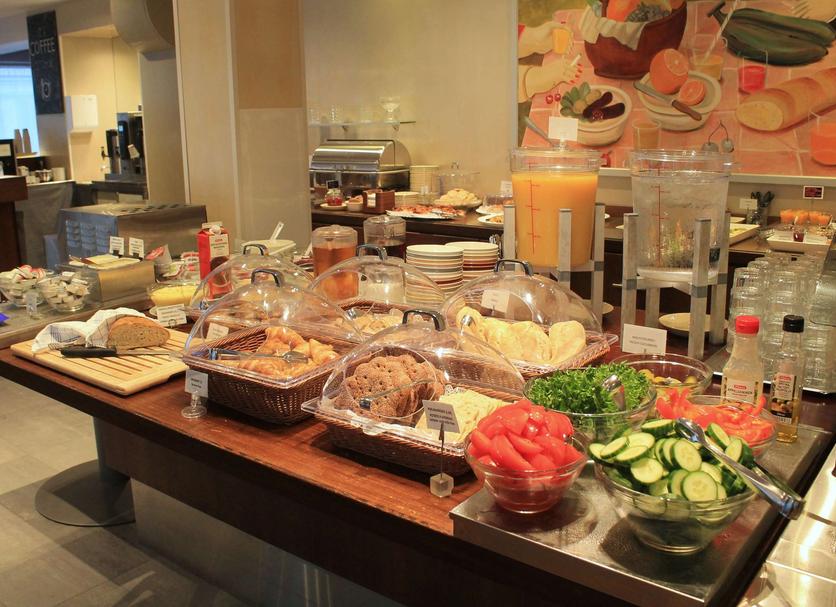 Buffet Photo