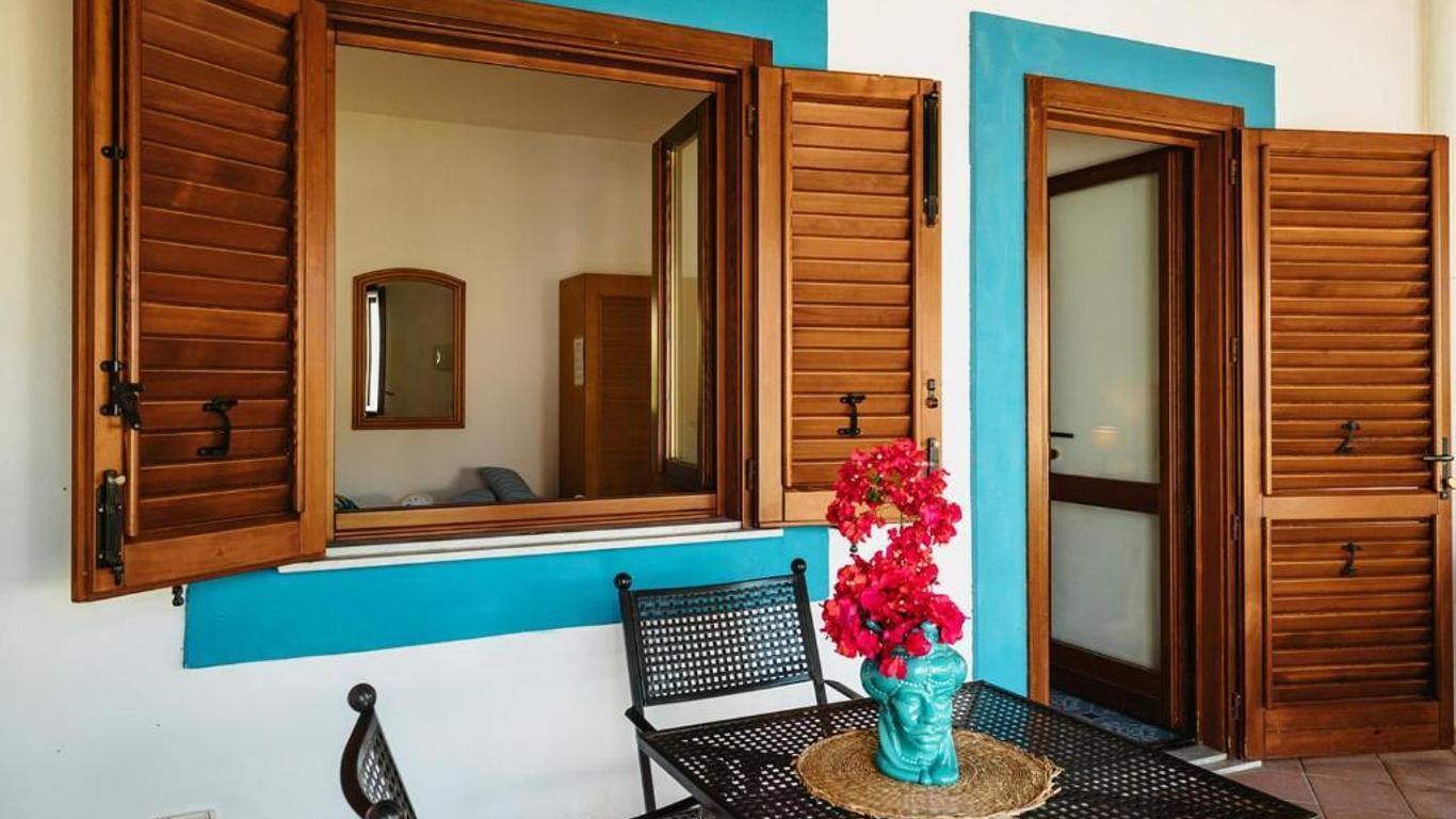 Hotel Rojas