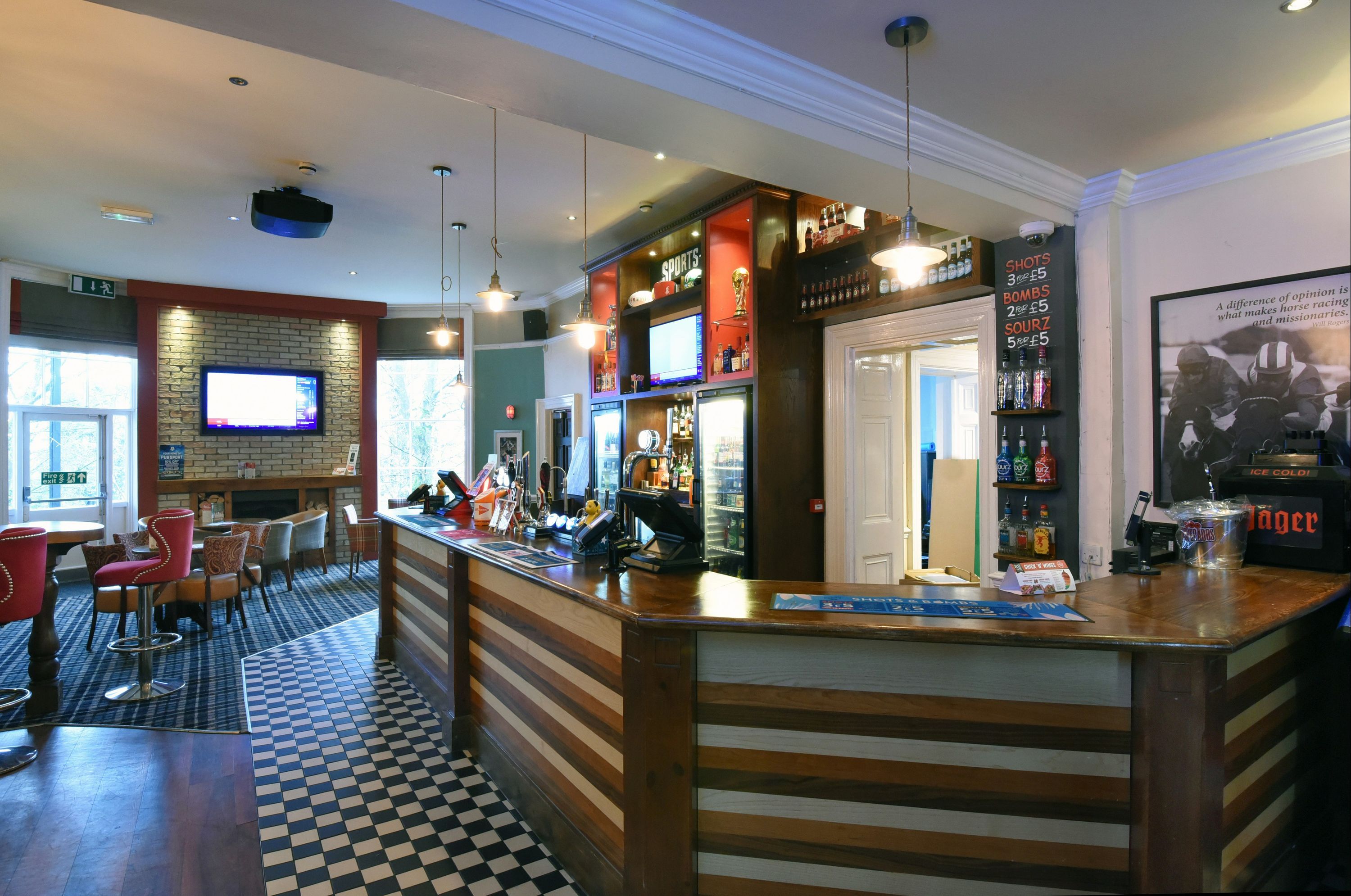 Bar Photo