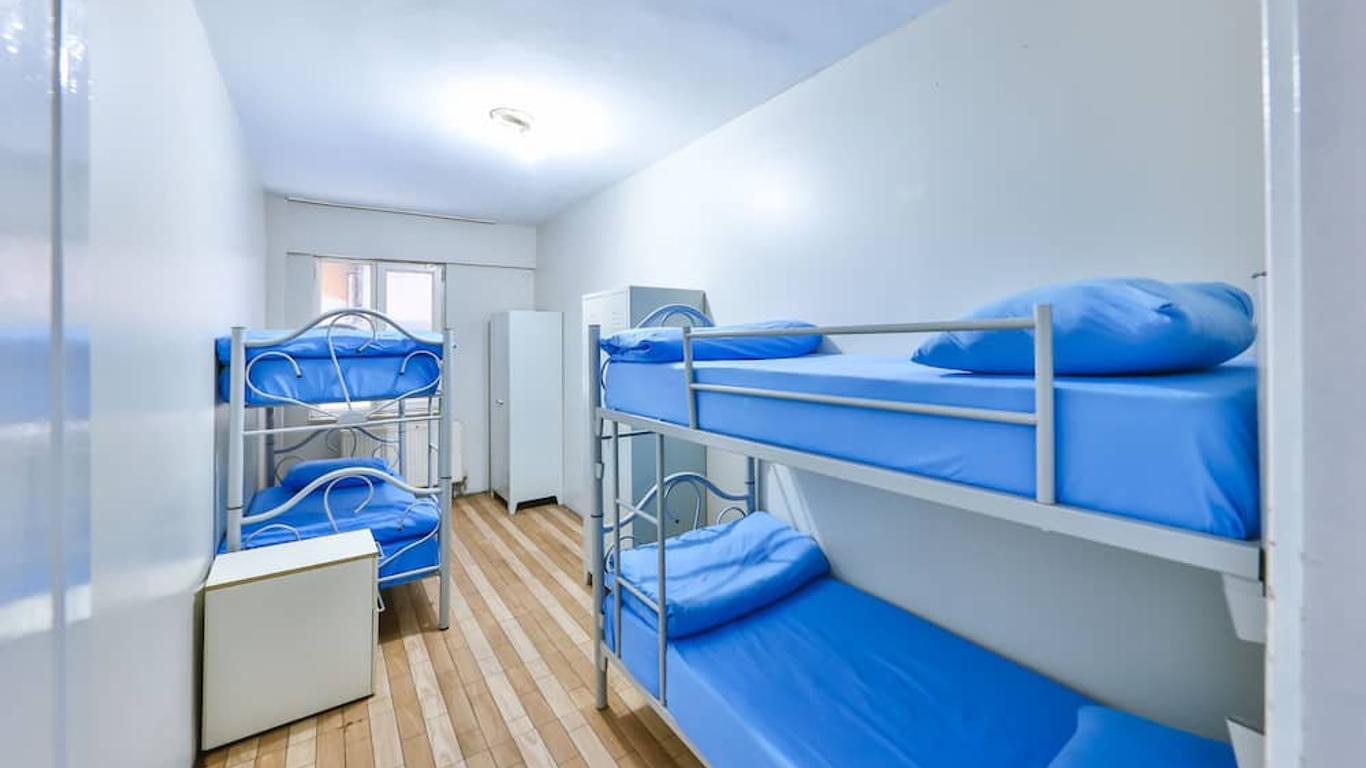Gökçe Pansiyon - Adult Only - Hostel