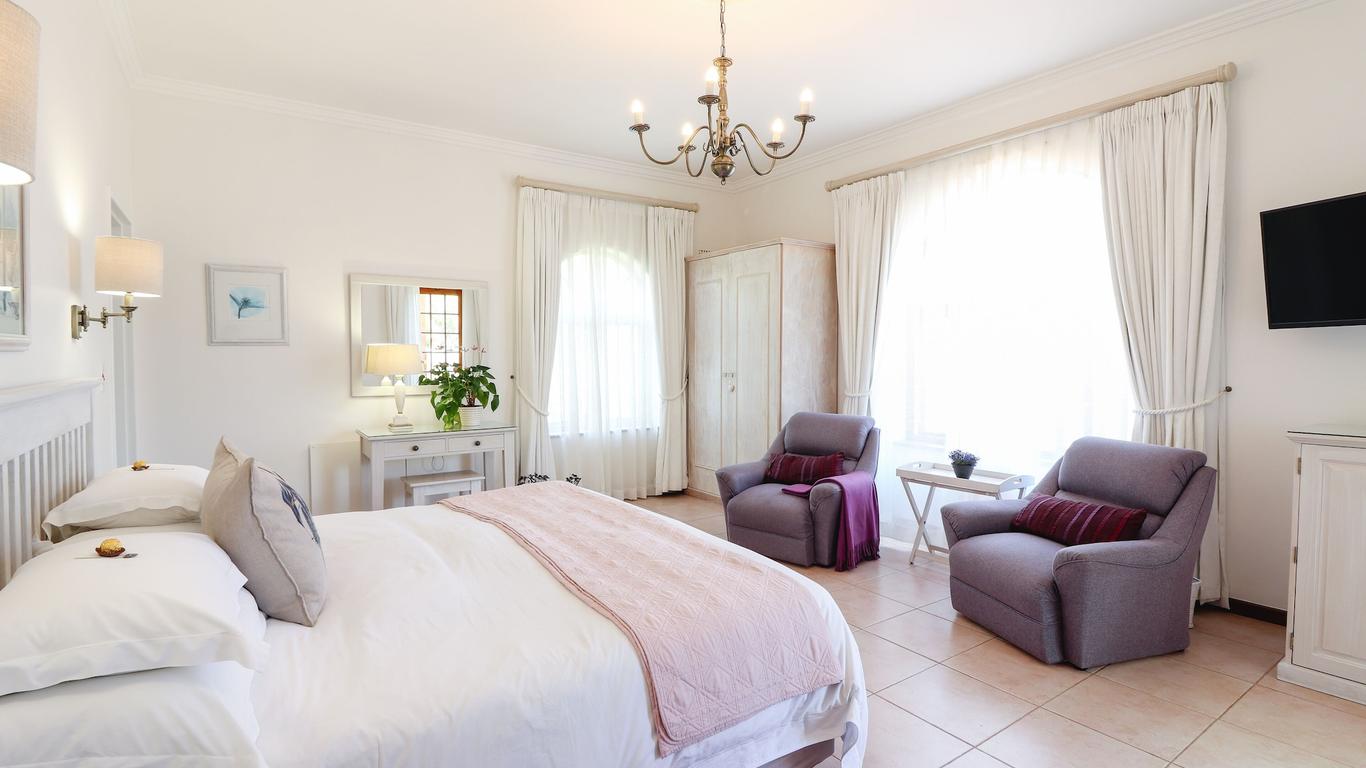 A Tuscan Villa Guest House