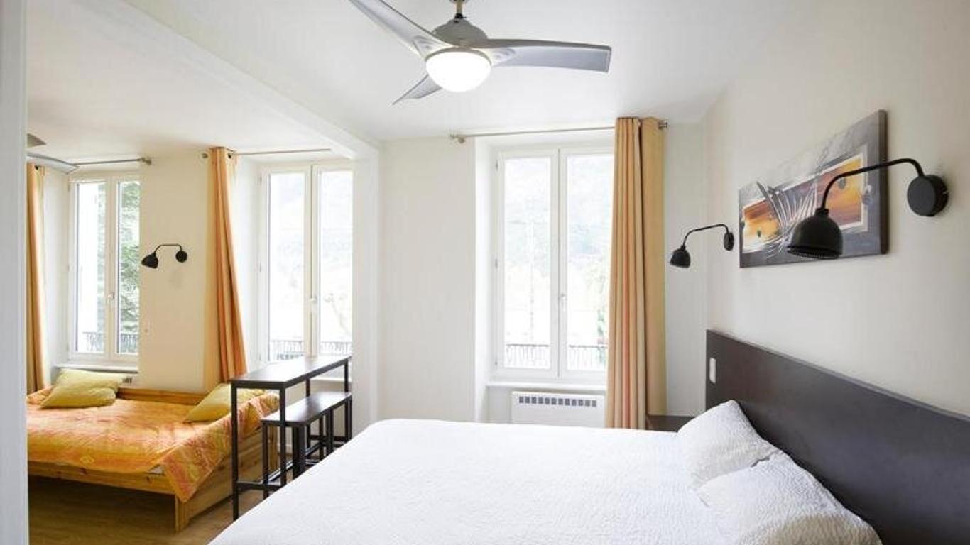 Logis Hotel & Restaurant Le Carnot