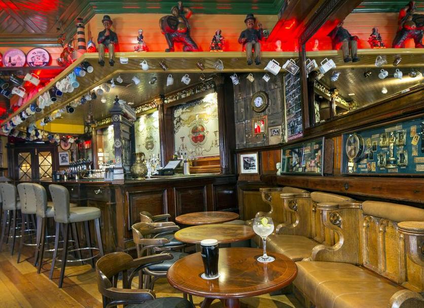 Bar Photo