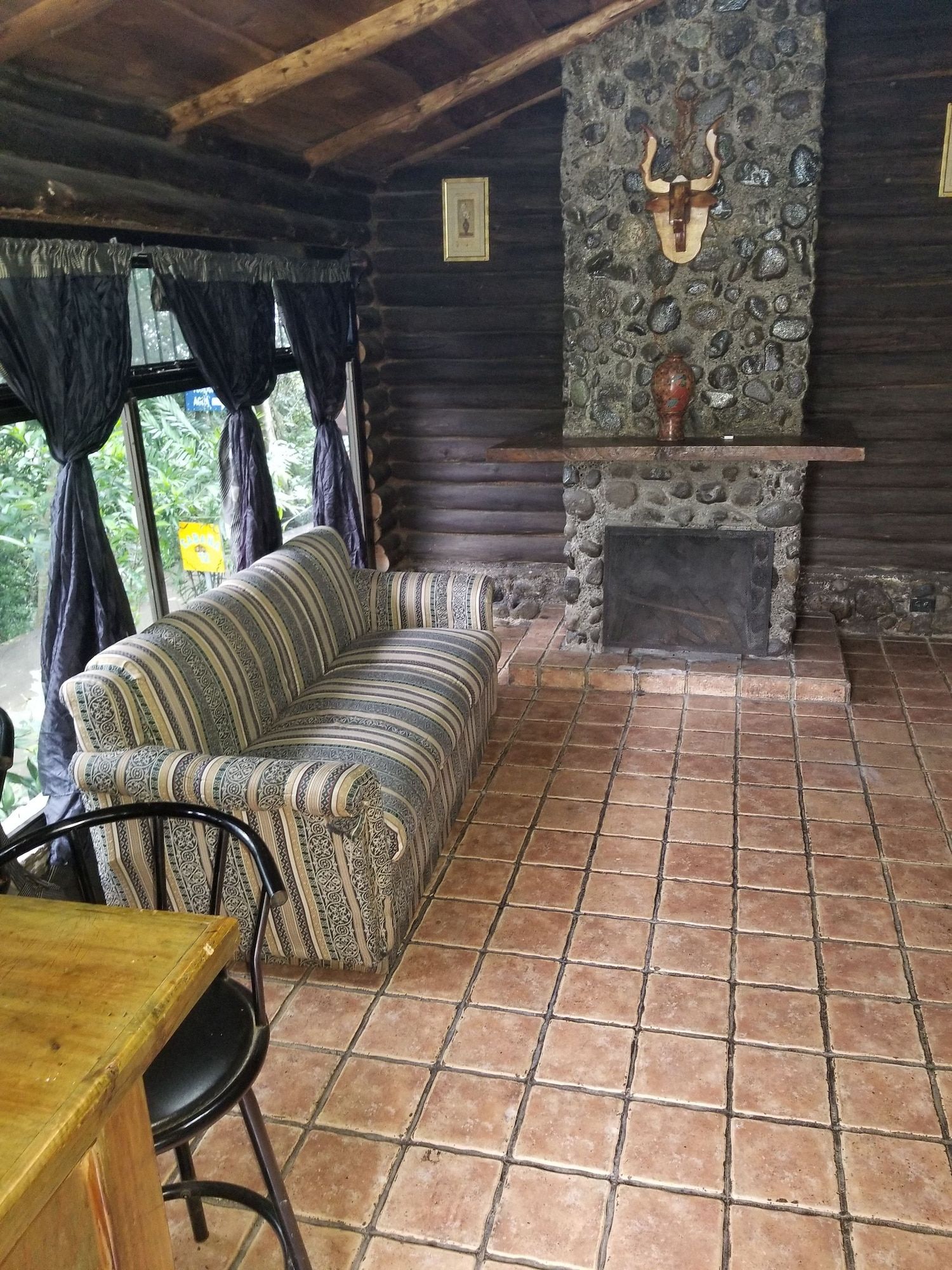 Salon
