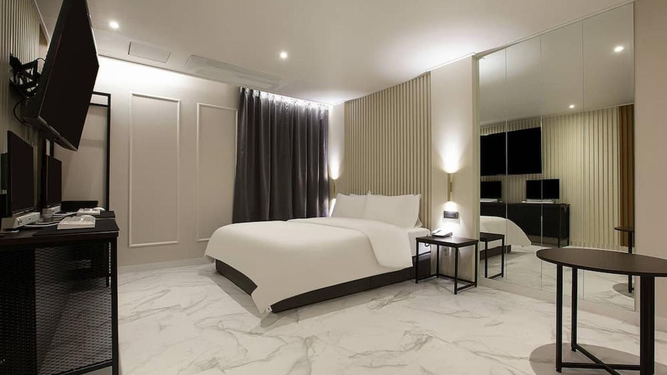 Grazie Hotel Tanhyeon