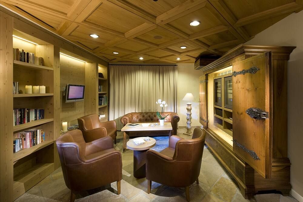 Salon