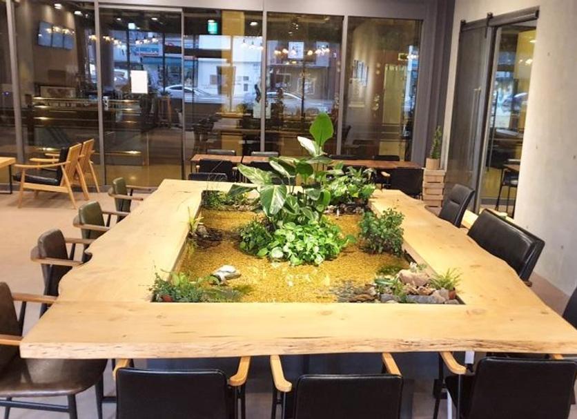 Restaurant Photo