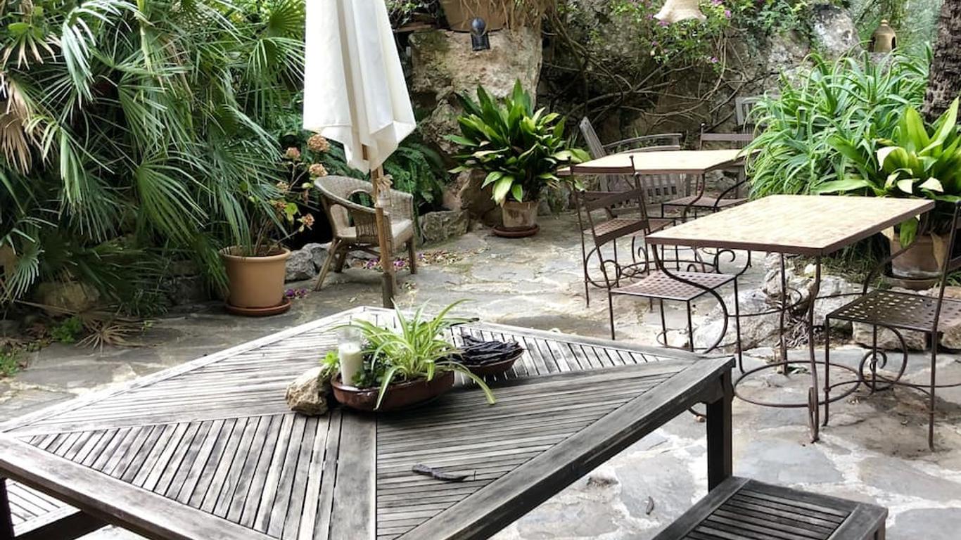 Sa Plana Petit Hotel