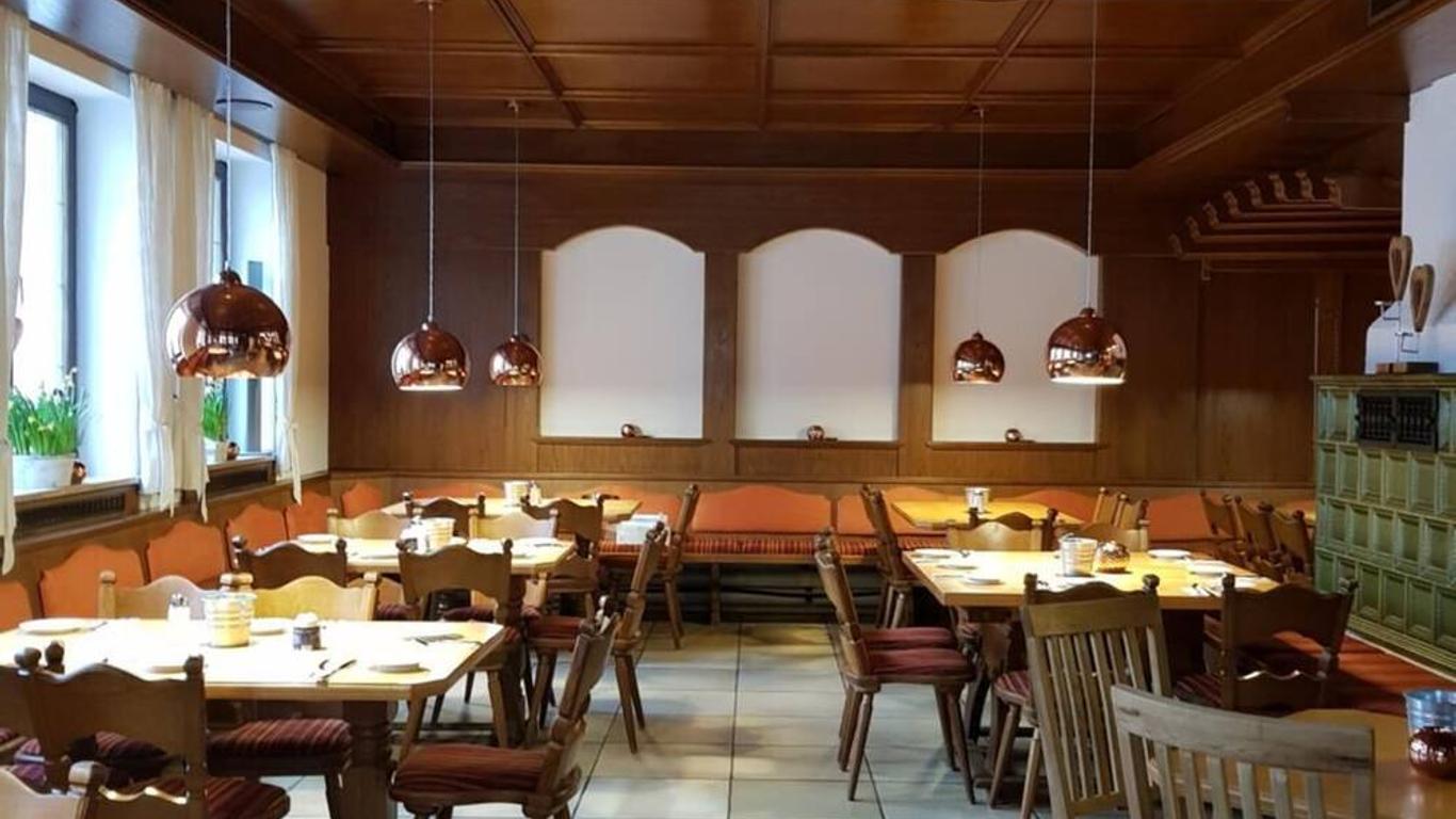 Tiroler Landgasthaus Besenkammerl