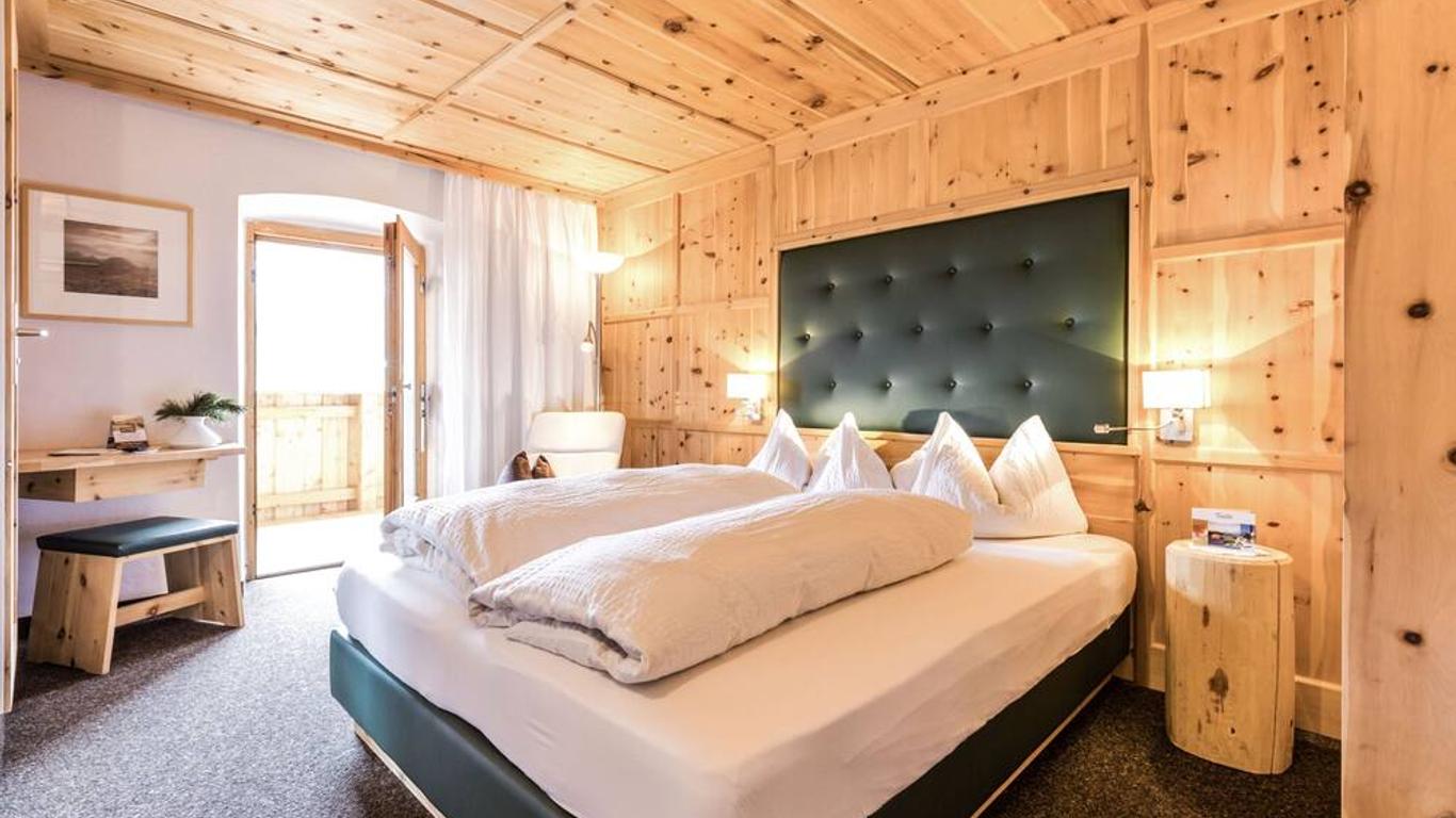 Berghotel Jochgrimm - Your Dolomites Home