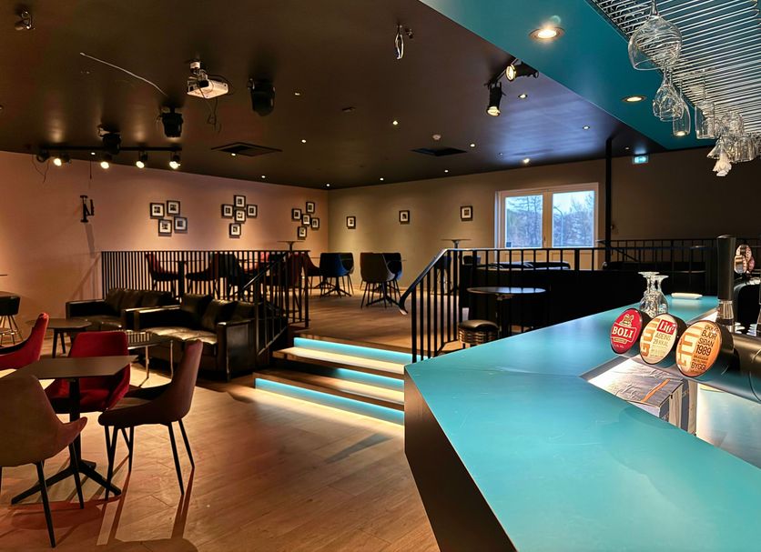 Bar Photo