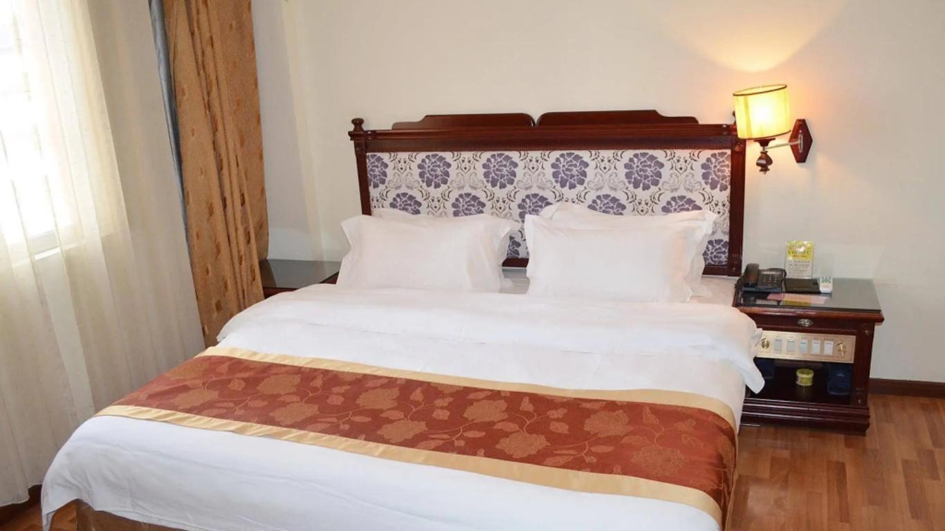 Guangzhou Jiulongcheng Business Hotel