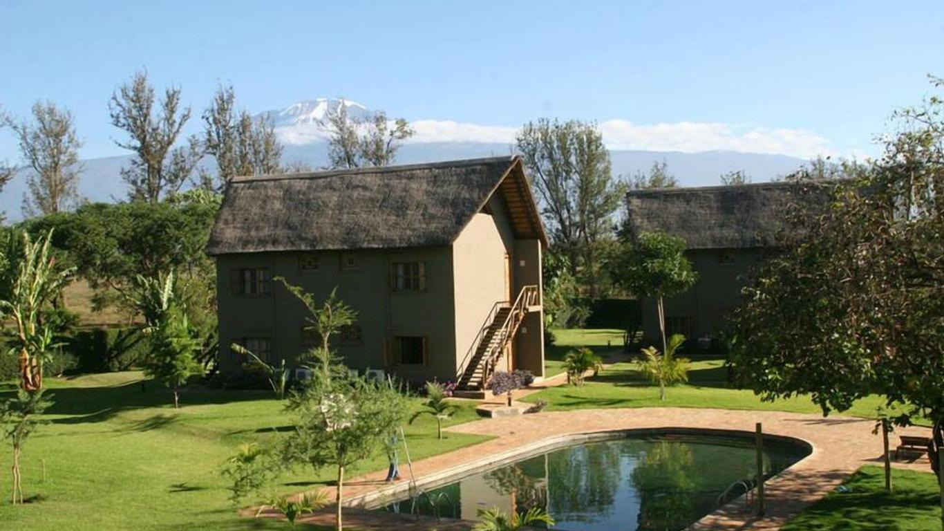 Weru Weru River Lodge