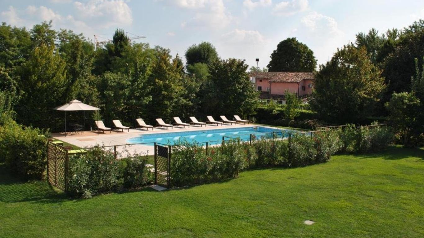 Hotel Villa Dei Carpini
