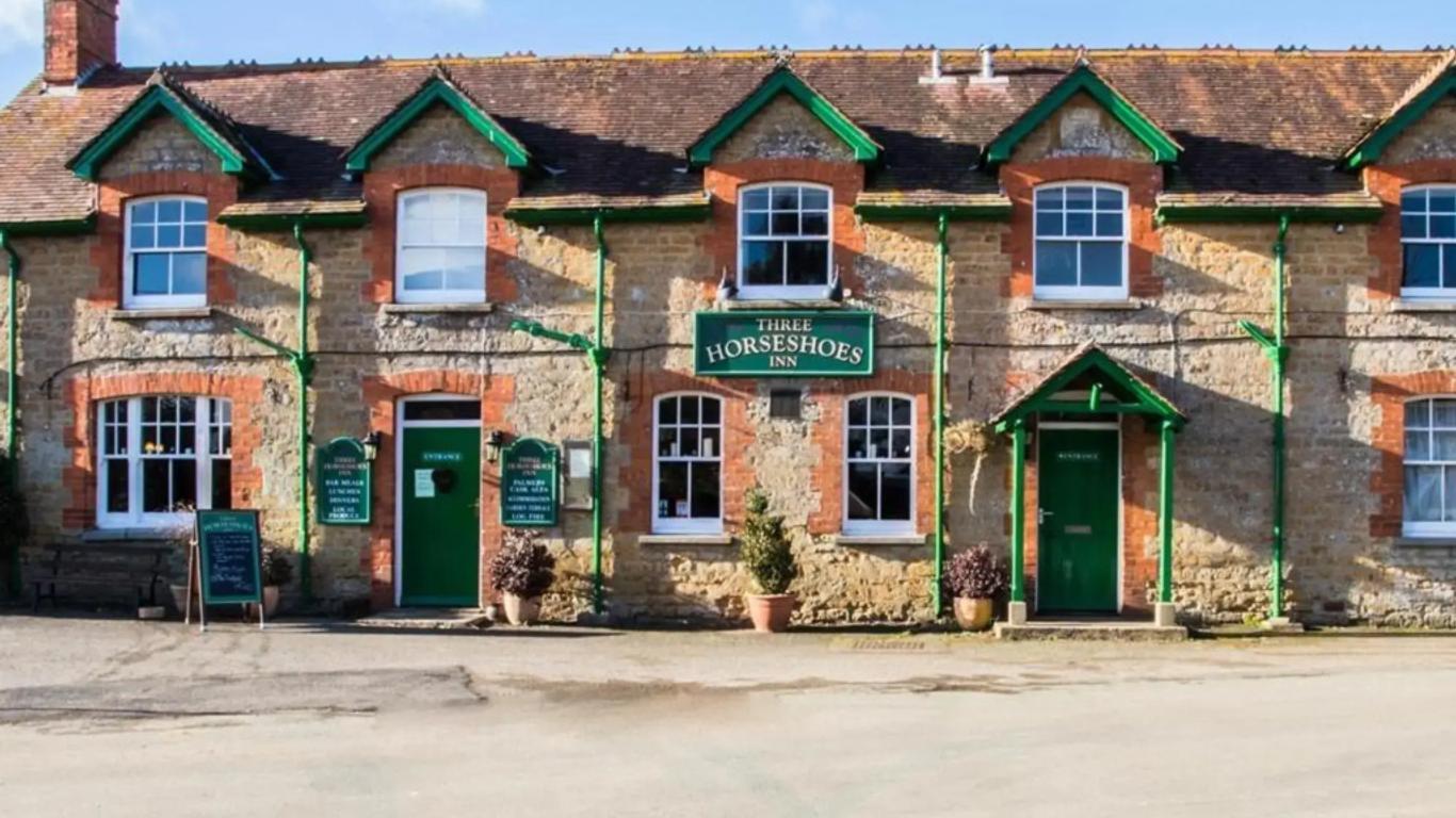 Three Horseshoes Inn
