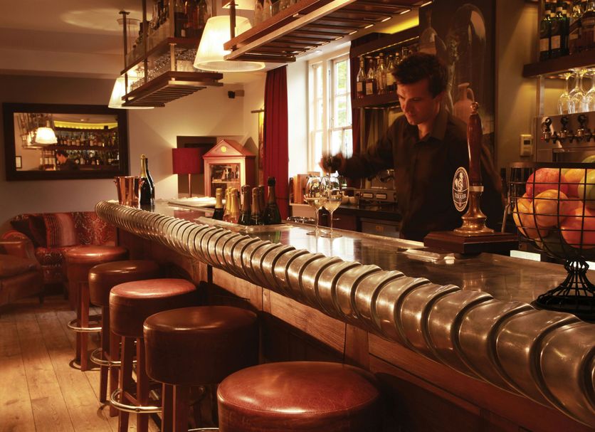 Bar Photo