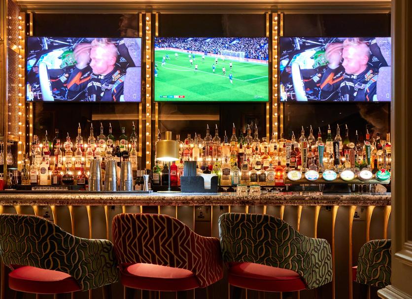 Bar Photo