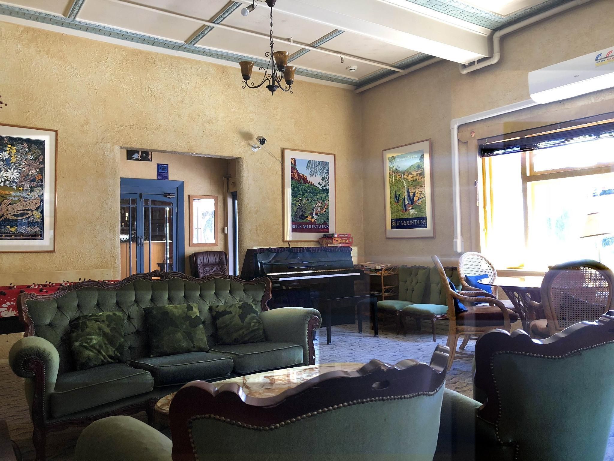 Salon