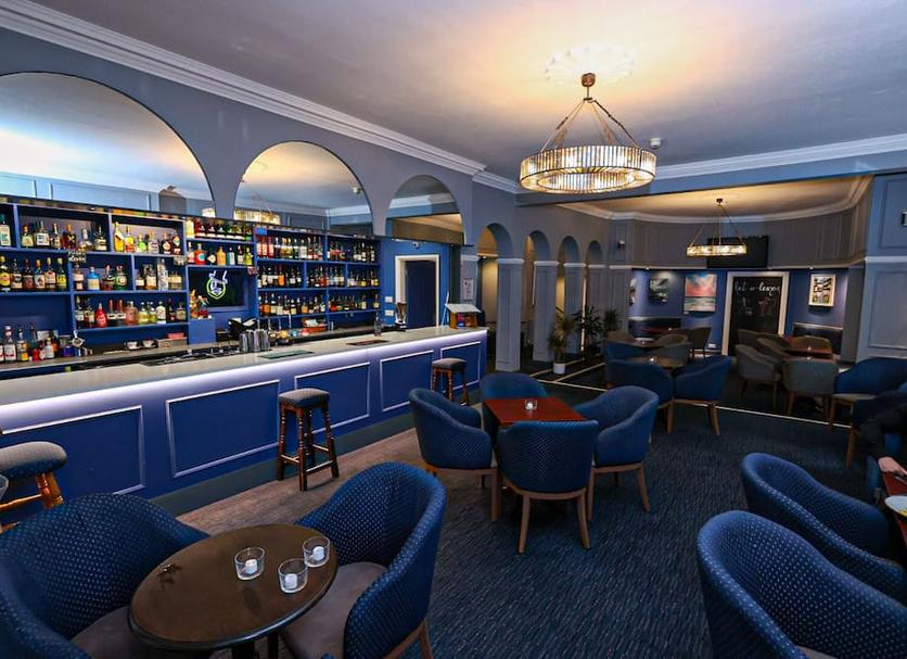 Bar Photo