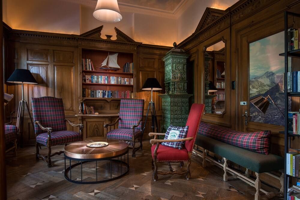 Salon