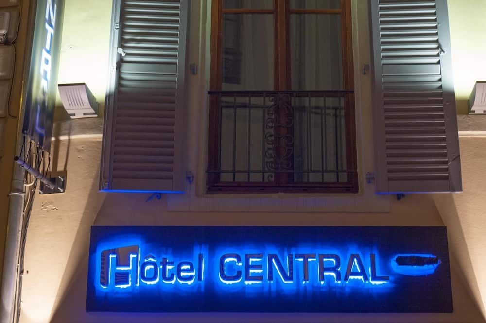 Extérieur
