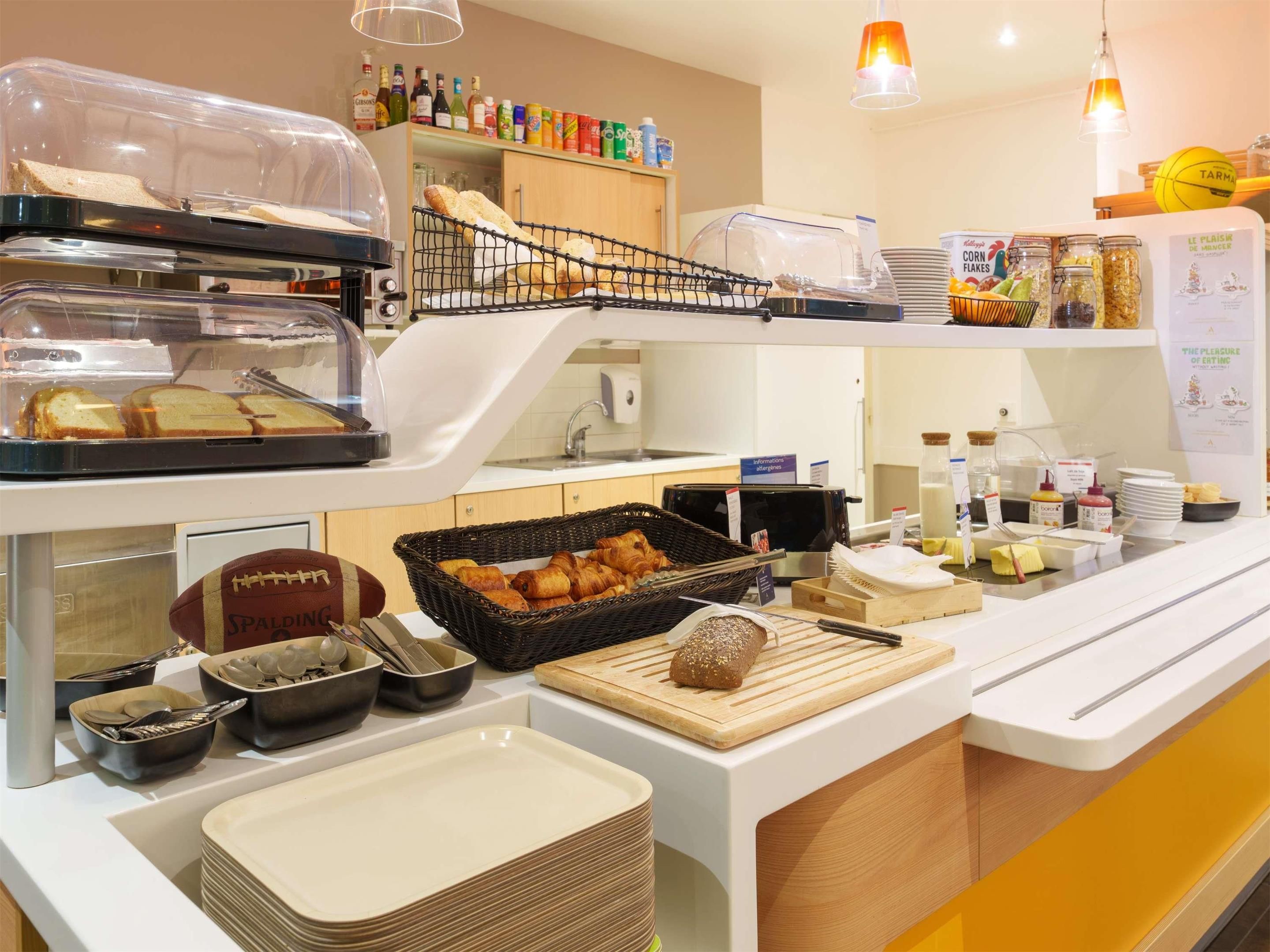 Buffet Photo