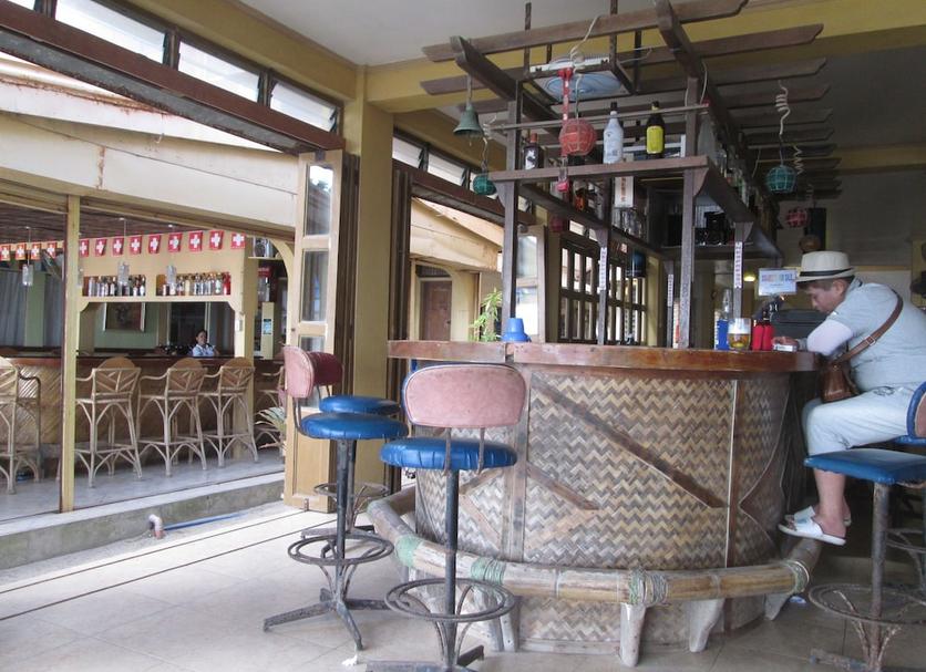 Bar Photo