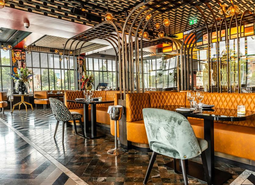 Restaurant Photo