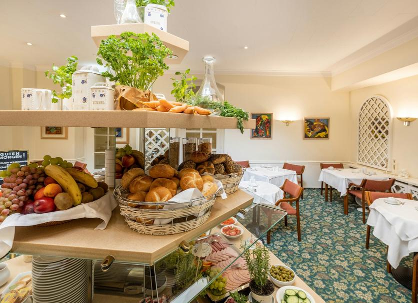 Buffet Photo