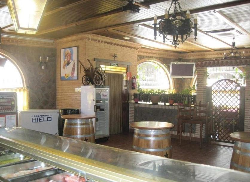 Bar Photo