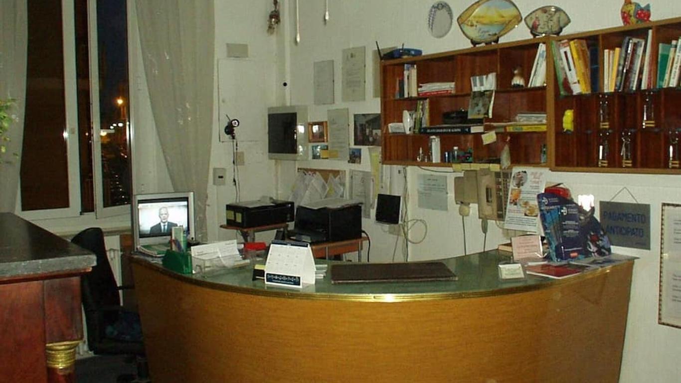 Albergo Cavour Self Check-In
