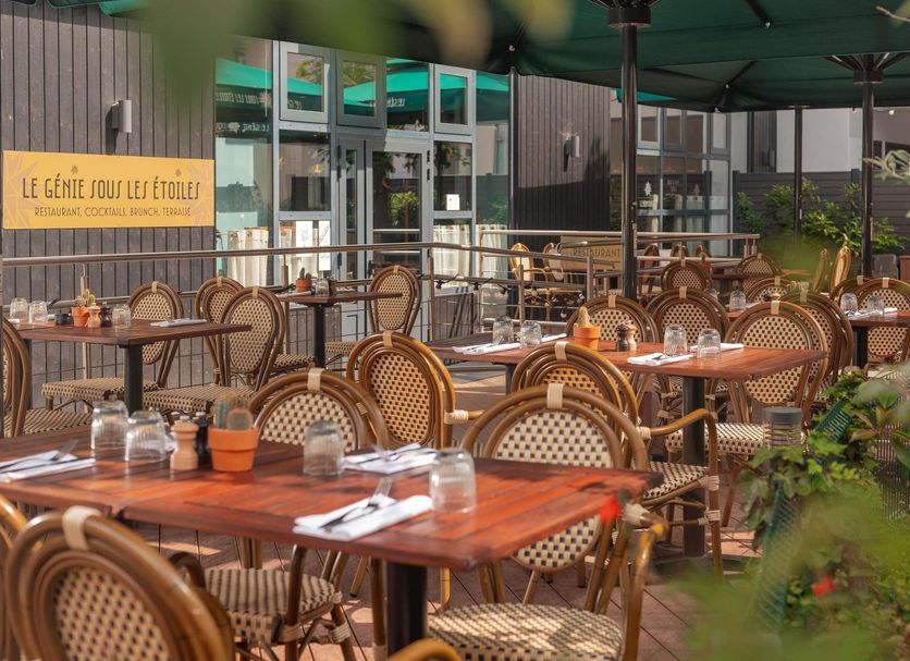 Restaurant Photo