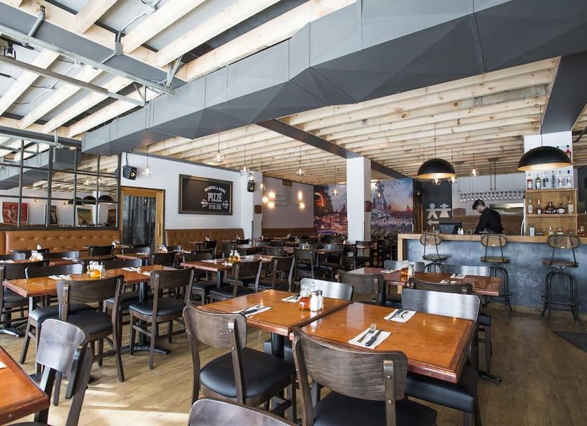 Restaurant Photo