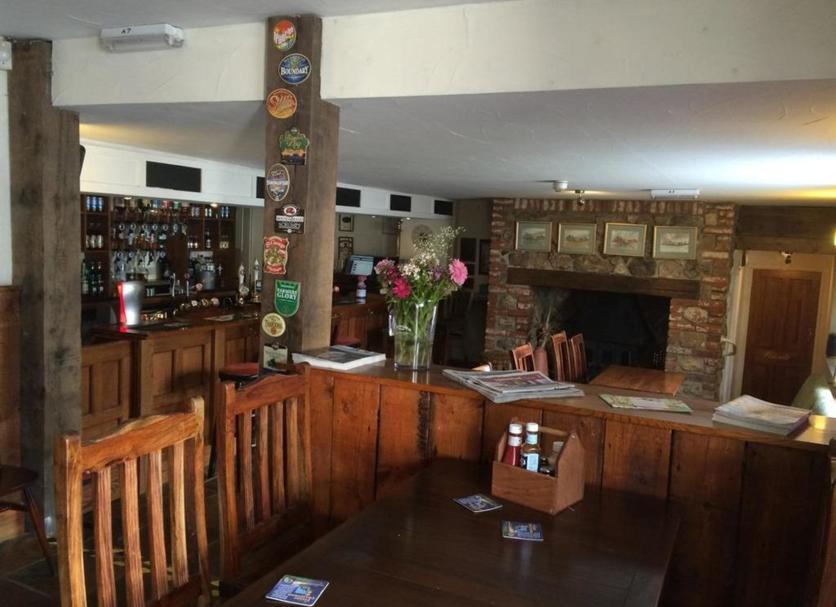 Bar Photo