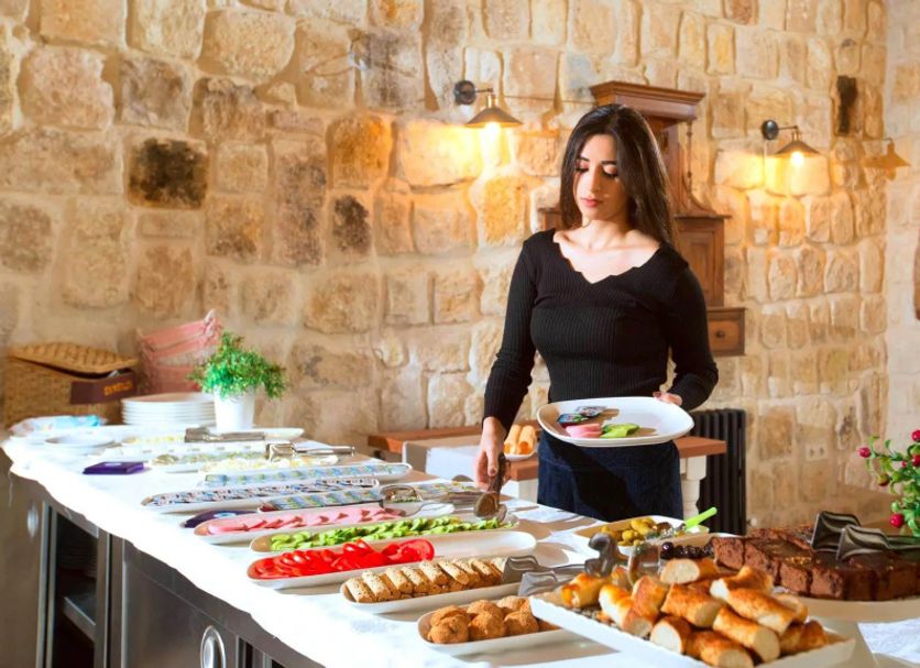 Buffet Photo
