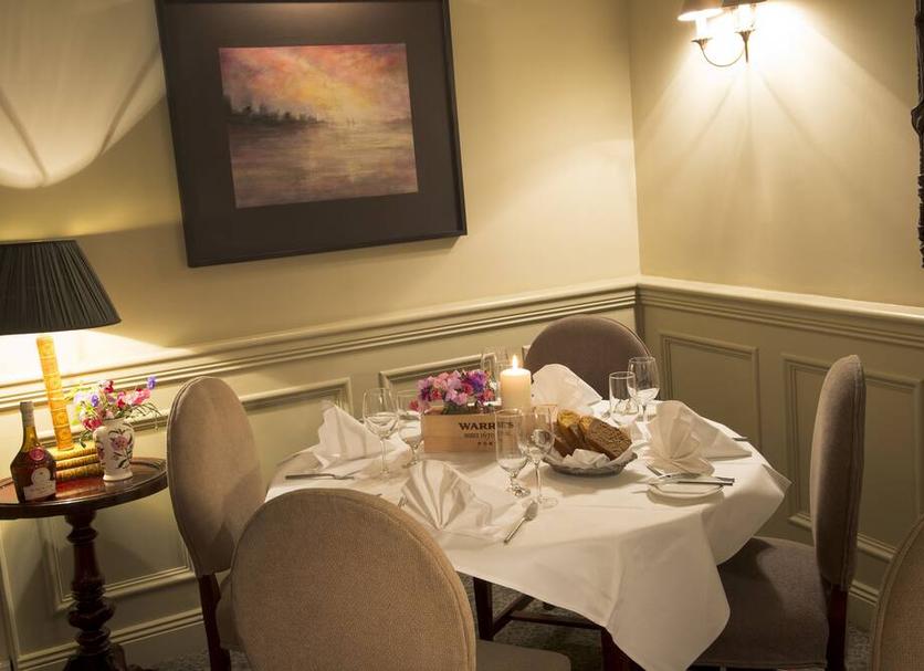 Restaurant Photo