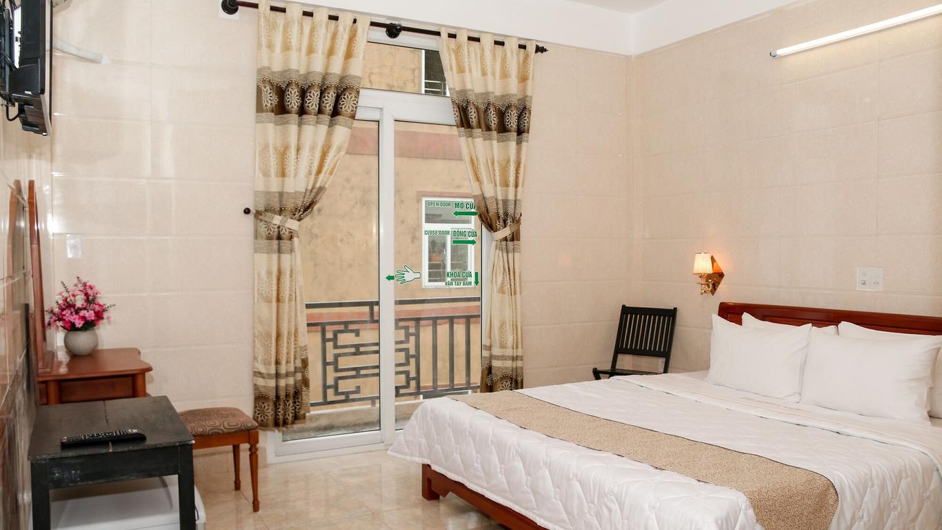 Hue Boutique Homestay